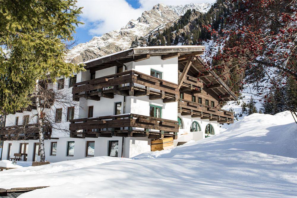 Natur Residenz Anger Alm - Adults Only Sankt Leonhard im Pitztal Kültér fotó
